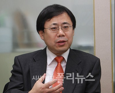 ▲  정치평론가 유창선 박사