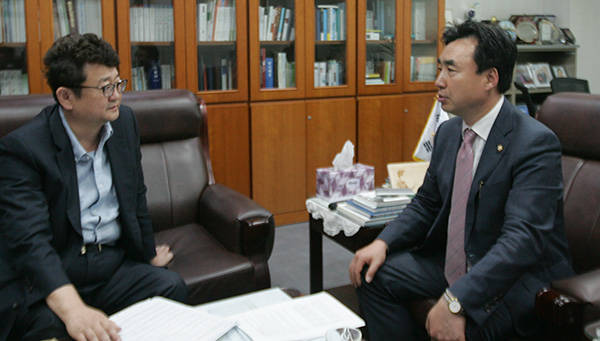 더불어민주당 윤관석 의원(사진 폴리뉴스 이은재 기자) 