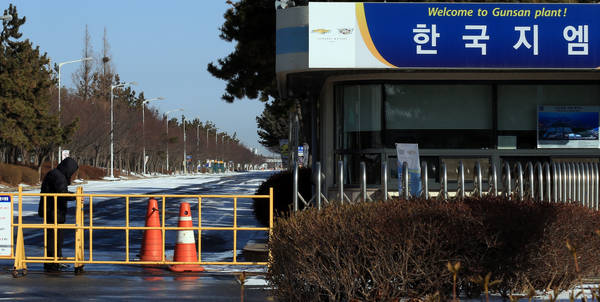폐쇄가 결정된 GM 군산 공장의 한적한 모습 <사진=연합뉴스> 