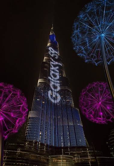 두바이 최고층 건물에 나타난 갤럭시S9의 초대형 광고.<사진=삼성전자 제공> 