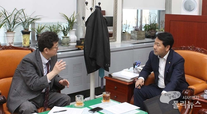 김관영 바른미래당 원내대표는 문재인 정부를 향해 '무능한 경제정책'을 펼치고 있다고 지적했다.  ⓒ폴리뉴스