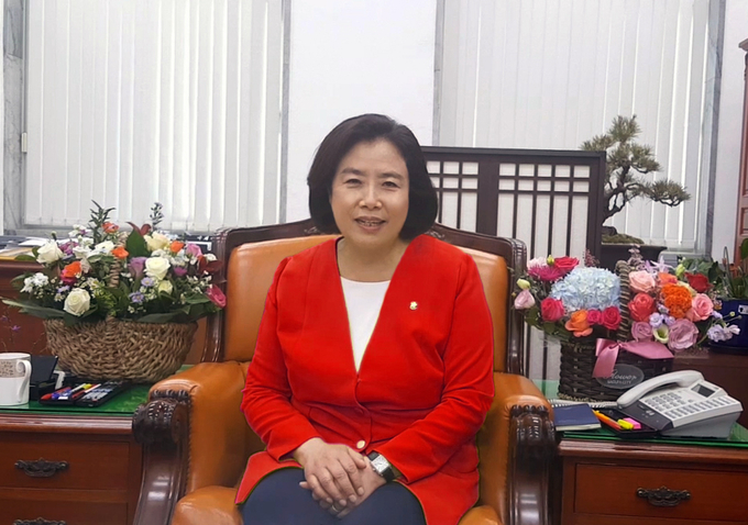  자유한국당 박순자 의원이 15일 국회 국토위원장실에서 인터뷰를 하고 있다. <사진=이은재 기자>