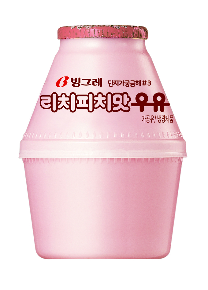 빙그레가 세상에 없던 우유 세 번째 제품으로 ‘리치피치맛우유’를 출시했다. <사진=빙그레 제공>