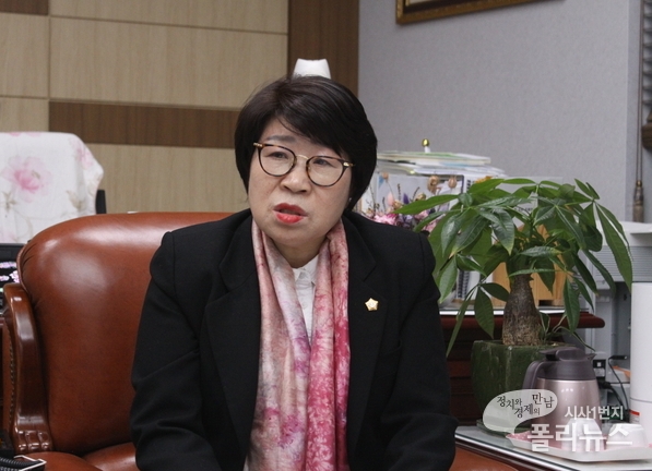 폴리뉴스와 월간 폴리피플은 지난 2월 20일 김성해 인천 연수구의회 의장과 인터뷰를 가졌다.. <사진=이은재 기자>