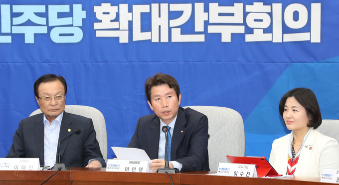 더불어민주당 이인영 원내대표가 22일 오전 국회에서 열린 확대간부회의에서 발언하고 있다. (사진=연합뉴스)