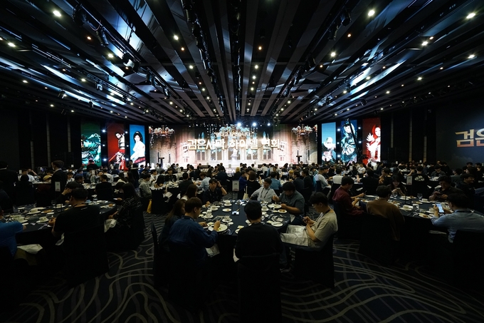 펄어비스가 지난 8일 서울 웨스틴 조선 호텔에서 검은사막 이용자 간담회 ‘하이델 연회’를 개최했다. <사진=펄어비스 제공>