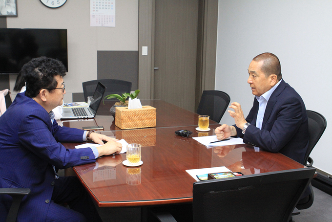 자유한국당 심재철 의원이 지난 19일 국회 의원회과에서 '폴리뉴스'와 인터뷰를 가졌다.