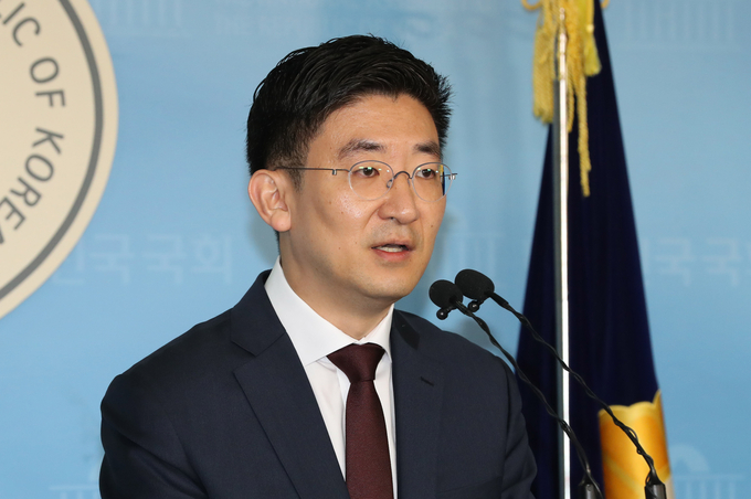 김세연 자유한국당 의원은 17일 기자회견을 갖고 불출마 선언을 했다. <사진=연합뉴스>