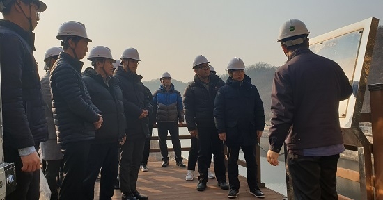 한국수자원공사는 지난 9일, ‘2019 대전지역 공공기관 안전 및 환경 분야 교차점검 및 우수사례 벤치마킹’ 행사를 개최했다. <사진=한국수자원공사 제공>