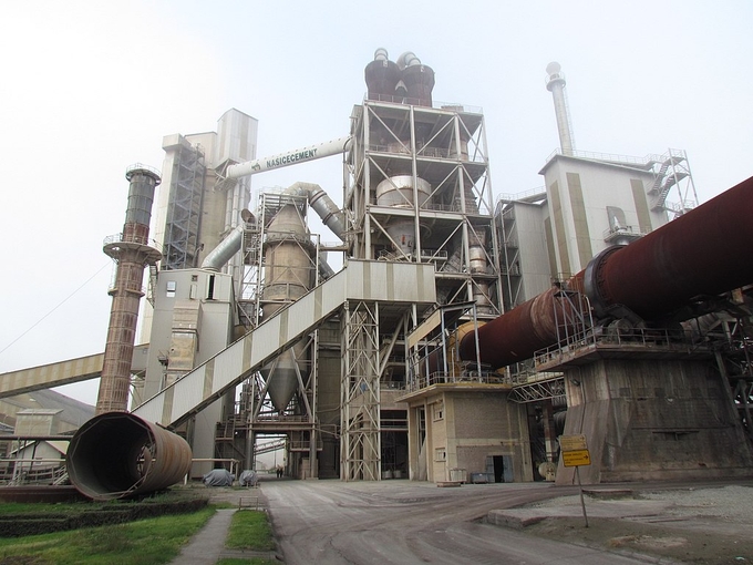 폐플라스틱은 시멘트산업에서 대체연료로 사용하기에 적합한 조건을 갖추고 있다. <사진=위키미디어>