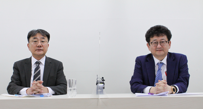 폴리뉴스 김능구 대표와 이강윤 사회여론연구소장이 4.7재보선 여론동향에 대한 심층분석을 진행했다.