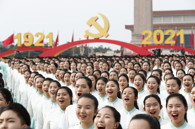 1일 중국공산당 100돌 기념식에서 합창단이 리허설을 하고있다. <사진=연합뉴스>
