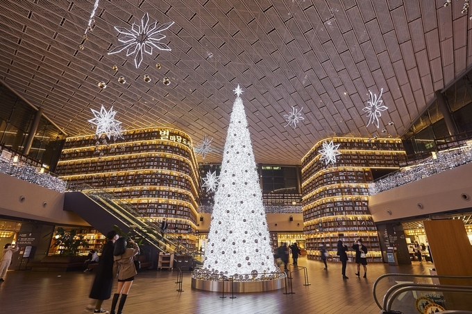 별마당도서관 (사진=신세계프라퍼티)