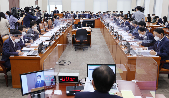 14일 오후 서울 여의도 국회에서 행정안전위원회 전체회의가 진행되고 있다. 2022.9.14 (사진출처:연합뉴스)