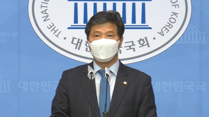 서영석 더불어민주당 의원이 ‘이태원 압사 참사’ 다음날인 30일 국가애도기간에 당원들과 술자리에 참석해 논란이 일고 있다. <사진=연합뉴스>