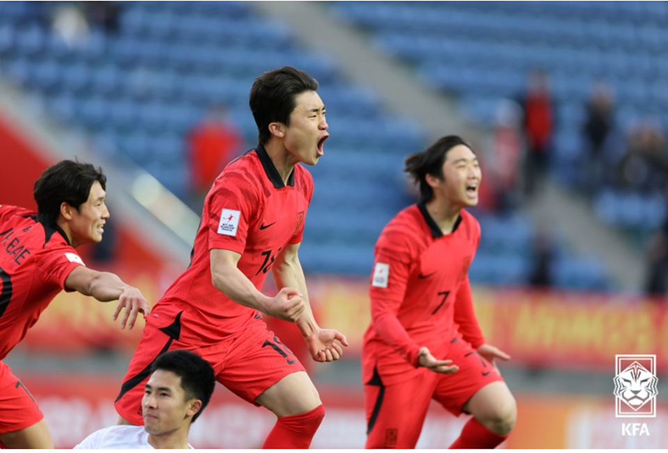 U-20 축구대표팀,중국에 짜릿한 역전승..'FIFA U-20 월드컵 티켓 확보'