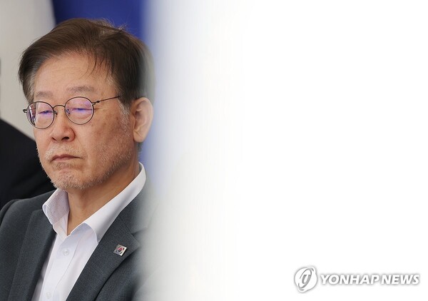 무기한 단식 중인 이재명 대표가 9일 오전 다섯번째 검찰의 소환 조사에 나선다 [사진=연합뉴스]