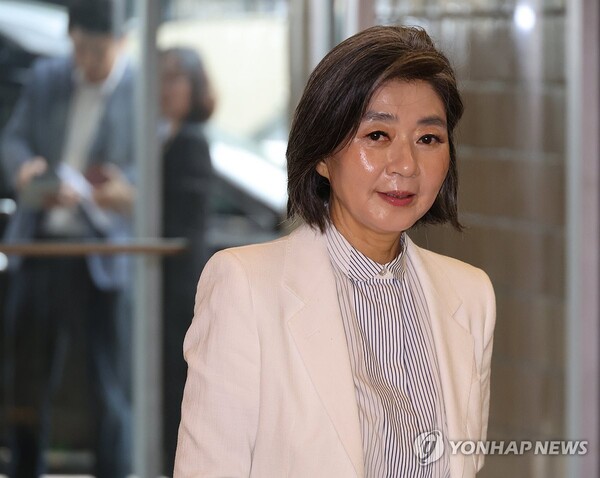 '주식 파킹' 등 여러 의혹을 받고 있는 김행 여가부장관 후보자에 대한 인사청문회가 내달 5일 열린다 [사진=연합뉴스]