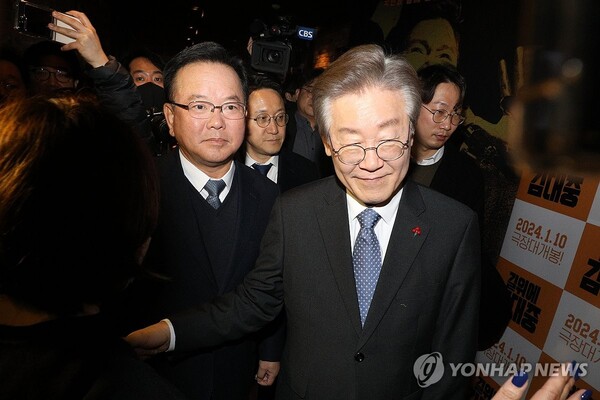 이낙연 신당을 둘러 싸고 당내 분열이 심해지자 이재명 대표를 향해 '통합 행보'를 요구하는 목소리가 커지고 있다 [사진=연합뉴스]