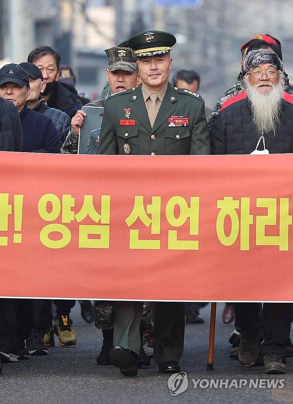 법정 향하는 박정훈 대령 [사진=연합뉴스]