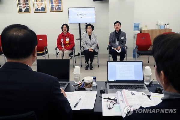 국민의힘 공천관리위원회가 13일 4·10 총선 공천 신청자에 대한 면접을 시작하며 본격적인 공천 전쟁이 시작됐다 [사진=연합뉴스]