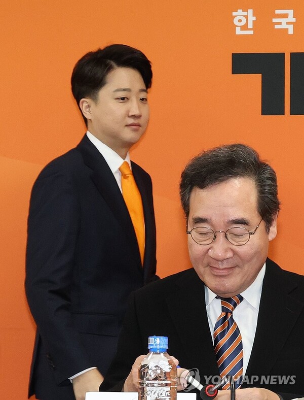 '제3지대 통합' 선언 이후 11일만에 제3지대 '빅텐트'가 해체됐다 [사진=연합뉴스]