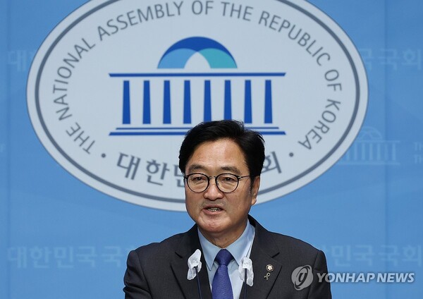 더불어민주당 우원식 의원이 7일 국회에서 국회의장 출마 기자회견을 하고 있다. [사진=연합뉴스]