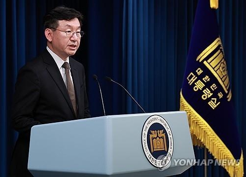 성태용 대통령실 정책비서실장은 13, 14일 연이틀 '라인사태'에 대해 "반일 조장은 국익훼손"이라는 입장을 밝혔다. [사진=연합뉴스]