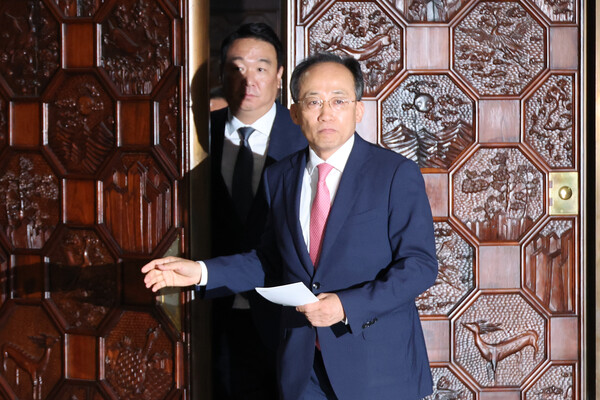 국민의힘 추경호 원내대표가 24일 오전 국회에서 비공개 의원총회를 마친 뒤 나오고 있다. [사진=연합뉴스]