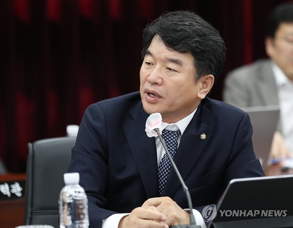 더불어민주당 문진석 의원 [연합뉴스 자료사진]