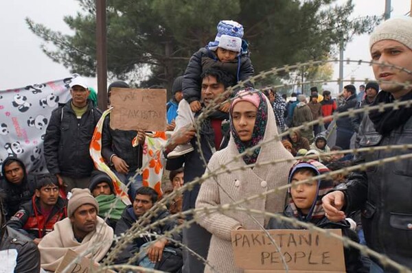 지난 이라크전쟁 때 시리아 튀르키예 그리스 등으로 몰려든 피란민[사진=정하룡 칼럼니스트] 