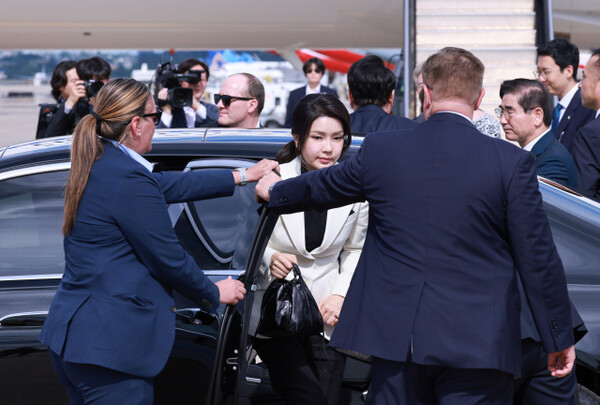 김건희 여사 무혐의 결론에 대해 여권 내부에서도 우려의 목소리가 나오고 있다 [사진=대통령실]