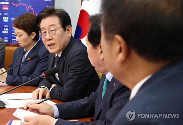 더불어민주당 이재명 대표가 11일 오후 국회에서 열린 중소기업계 민생경제 간담회에서 발언하고 있다. 2024.9.11 [사진=연합뉴스]