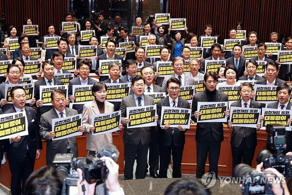 민주당은 김건희 여사의 의혹 규명을 위해 특검이 필요하다는 입장이다 [사진=연합뉴스] 
