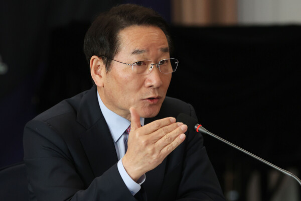 유정복 제18대 대한민국 시도지사협의회장이 13일 오전 서울 중구 프레스센터에서 2025 신년 기자회견을 하고 있다. 2025.1.13 [사진=연합뉴스]