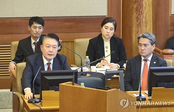 5차 변론기일 참석한 윤석열 대통령 [사진=연합뉴스]