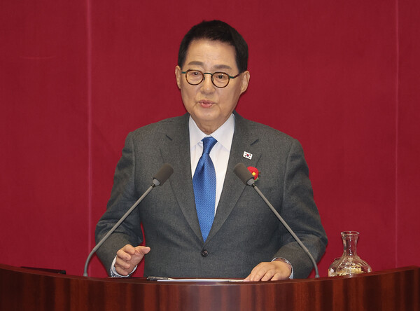 더불어민주당 박지원 의원이 13일 국회 본회의장에서 열린 경제분야 대정부질문에서 발언하고 있다. 2025.2.13 [사진=연합뉴스]