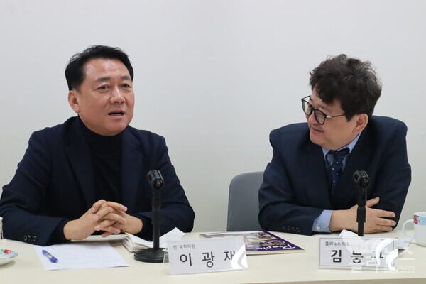 [새로운 대한민국을 묻다 8편] 김능구의  ‘정국 인터뷰’에서 이광재 전 강원도지사는 “외·내부적 충격이 같이 온 대한민국, 혁신의 절실한 기회로 보고 미래로 나아가야”고 말했다. [사진=폴리뉴스 이준수PD]