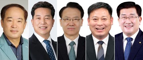 담양군수 재선거에 나선 민주당 김용주·김정오·김종진·이재종·최화삼 예비후보.  [사진 출처=연합뉴스]