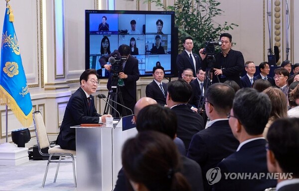 기자회견하는 이재명 대통령 [사진=연합뉴스]