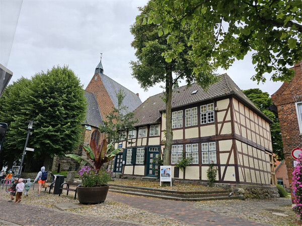 페마른박물관. 보존가치가 있는 가옥은 박물관으로 활용하고 있다.