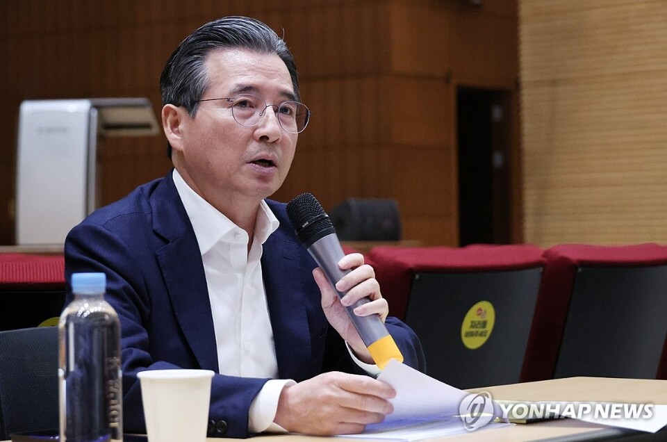 김용범 대통령실 정책실장은 20일 기자간담회를 열고 '노란봉투법에 대한 경제계 우려에 대해 "상당부분 과장이다"고 일축했다. [사진=연합뉴스]