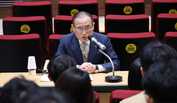 위성락 국가안보실장이 22일 서울 용산 대통령실에서 한미, 한일 정상회담 등 현안 관련 기자간담회를 하고 있다. [사진=연합뉴스]
