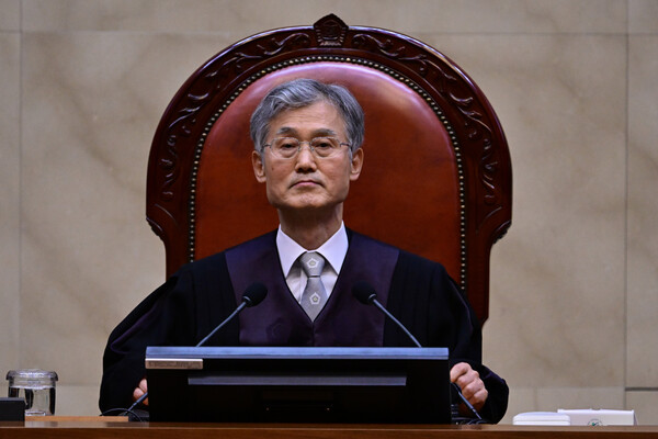 조희대 대법원장이 5월1일 서울 서초구 대법원에서 열린 더불어민주당 이재명 대선 후보의 공직선거법 위반 사건 상고심 선고 재판에 참석해 있다. [사진=연합뉴스]