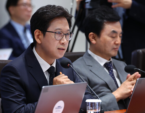  배경훈 과기부 장관이 30일 용산 대통령실에서 열린 제44회 국무회의에서 발언하고 있다. [사진=연합뉴스]