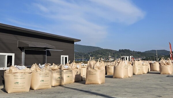 2025년산 공공 비축미 3천여 톤 매입 [사진제공 = 완도군]