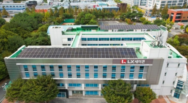 LX세미콘이 스타트업 찾는 이유...AI·딥테크 넓히는 반도체 생태계 - 뉴스 썸네일 이미지