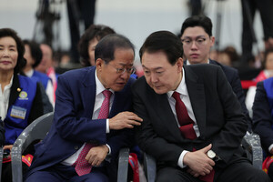 [이슈] 끝없는 추락 국힘, <b>특검</b> 공포에 전한길입당·신천지 개입설…당...