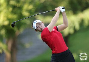 [KLPGA] '이틀 <b>연속</b> 이글' <b>김민솔</b>, 'BC카드·한경 레이디스컵' <b>선두</b> 질주