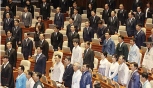 [정기<b>국회</b> 개회] 與 한복 vs 野 상복, 드레스코드로 첫 충돌… <b>우원식</b> "...
